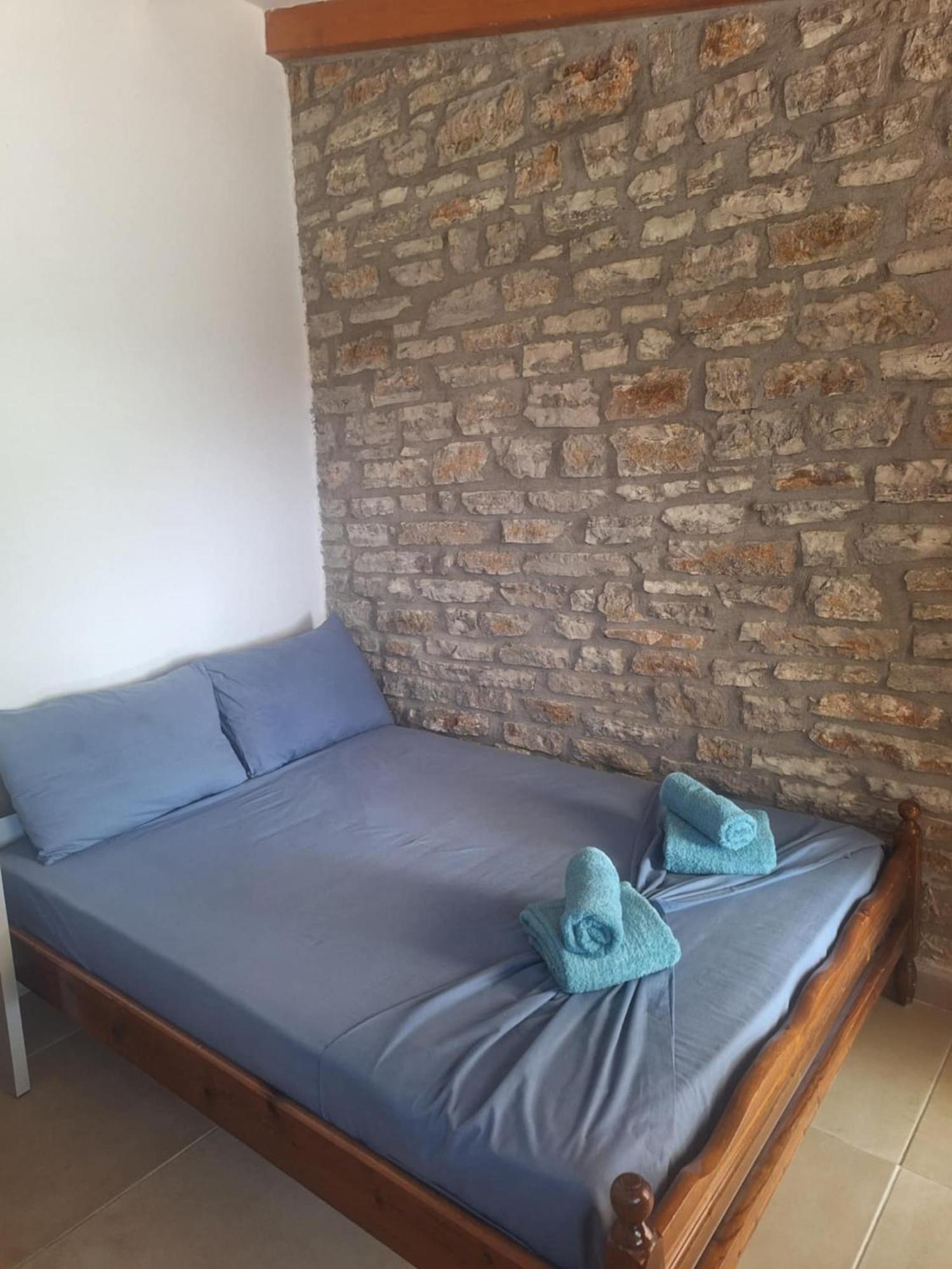 Apartment Kaful Qeparo