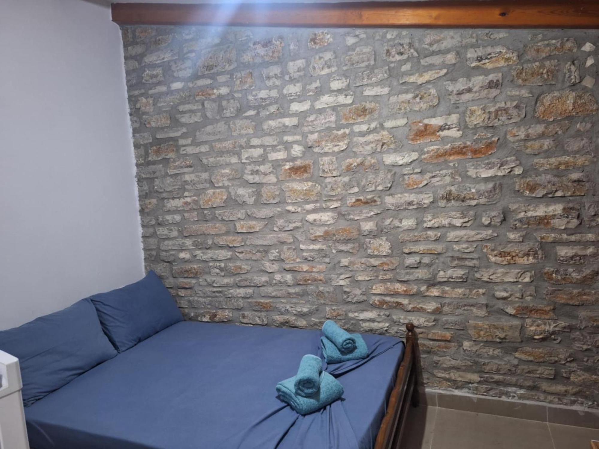 Apartment Kaful Qeparo
